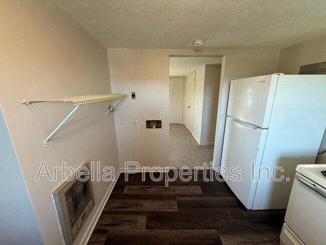 Building Photo - 1509 Fuller St