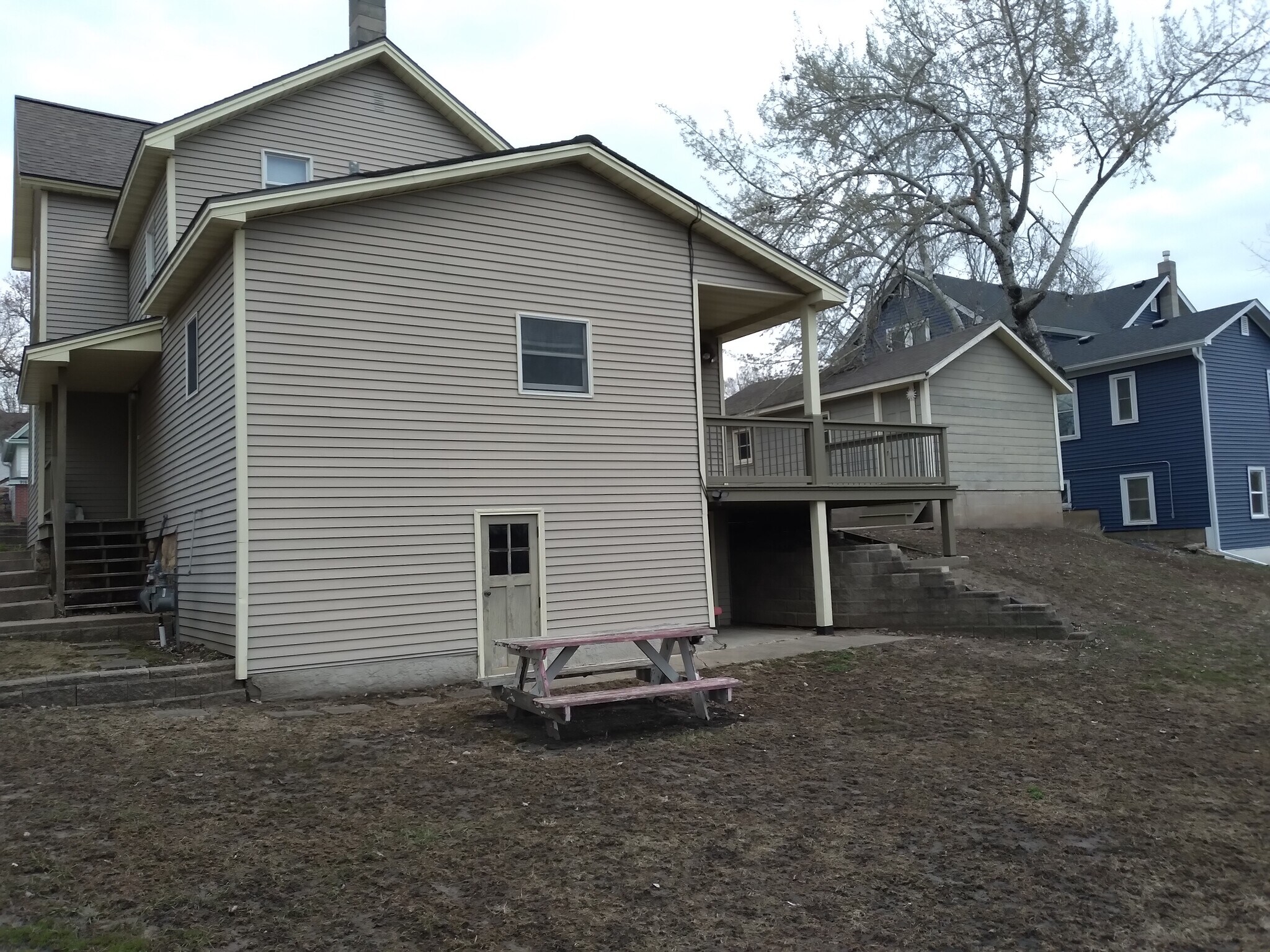 Building Photo - 911 2nd St