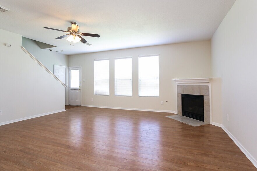 Building Photo - 12131 English Brook Cir