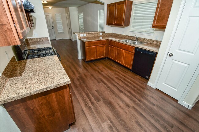 Building Photo - 3610 Bluebird Park Ln