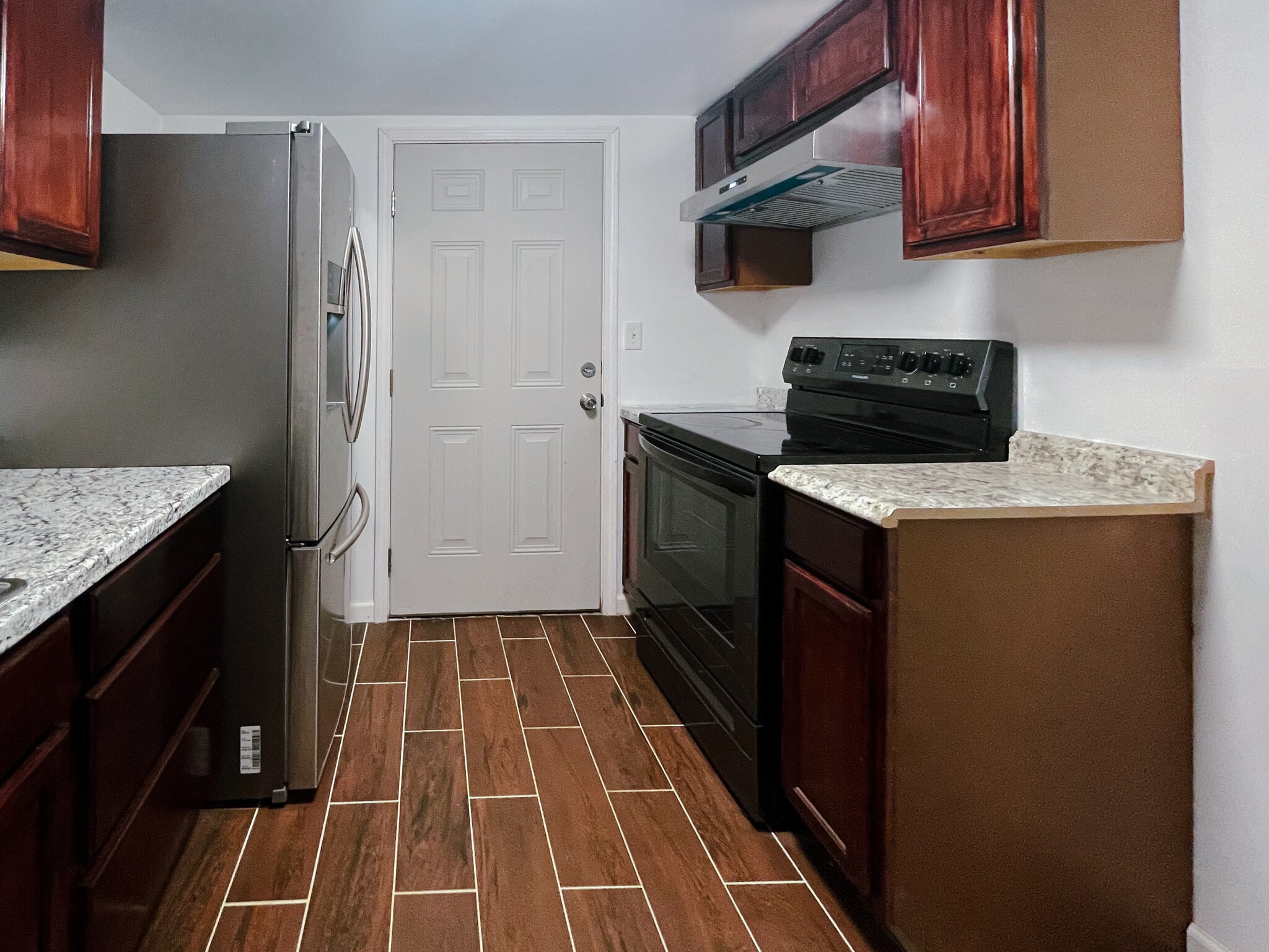 Kitchen - 330 Fountainmist Trail