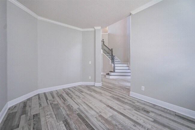 Building Photo - 6227 Presidio Canyon Dr