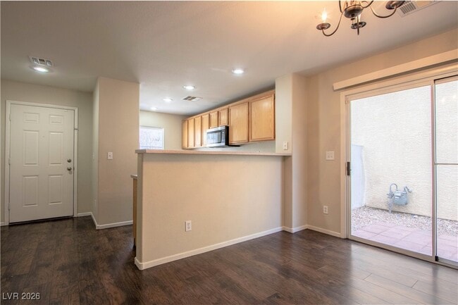 Building Photo - 1139 Orchard View St