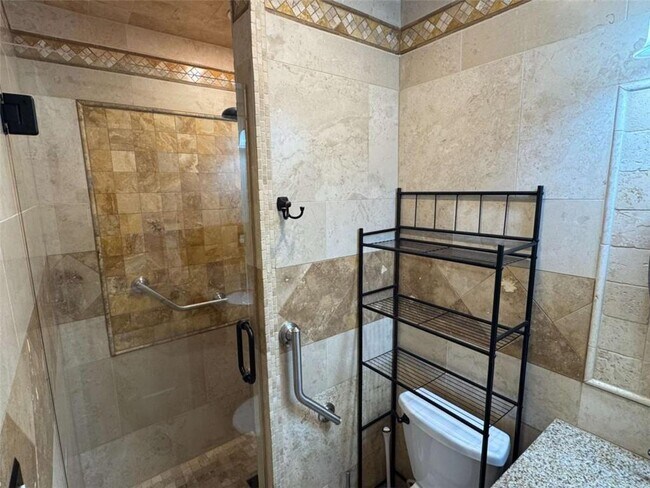 Building Photo - 837 Parkstone Dr