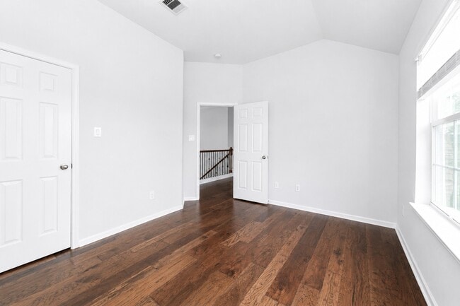 Building Photo - 24427 Ranchwood Springs Ln