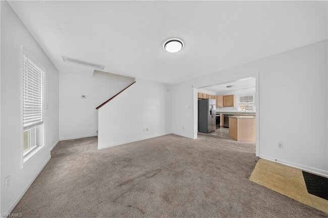 Building Photo - 250 Leawood Cir