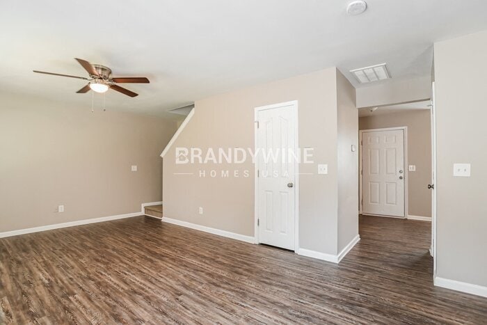 Building Photo - 2315 Portola Ct