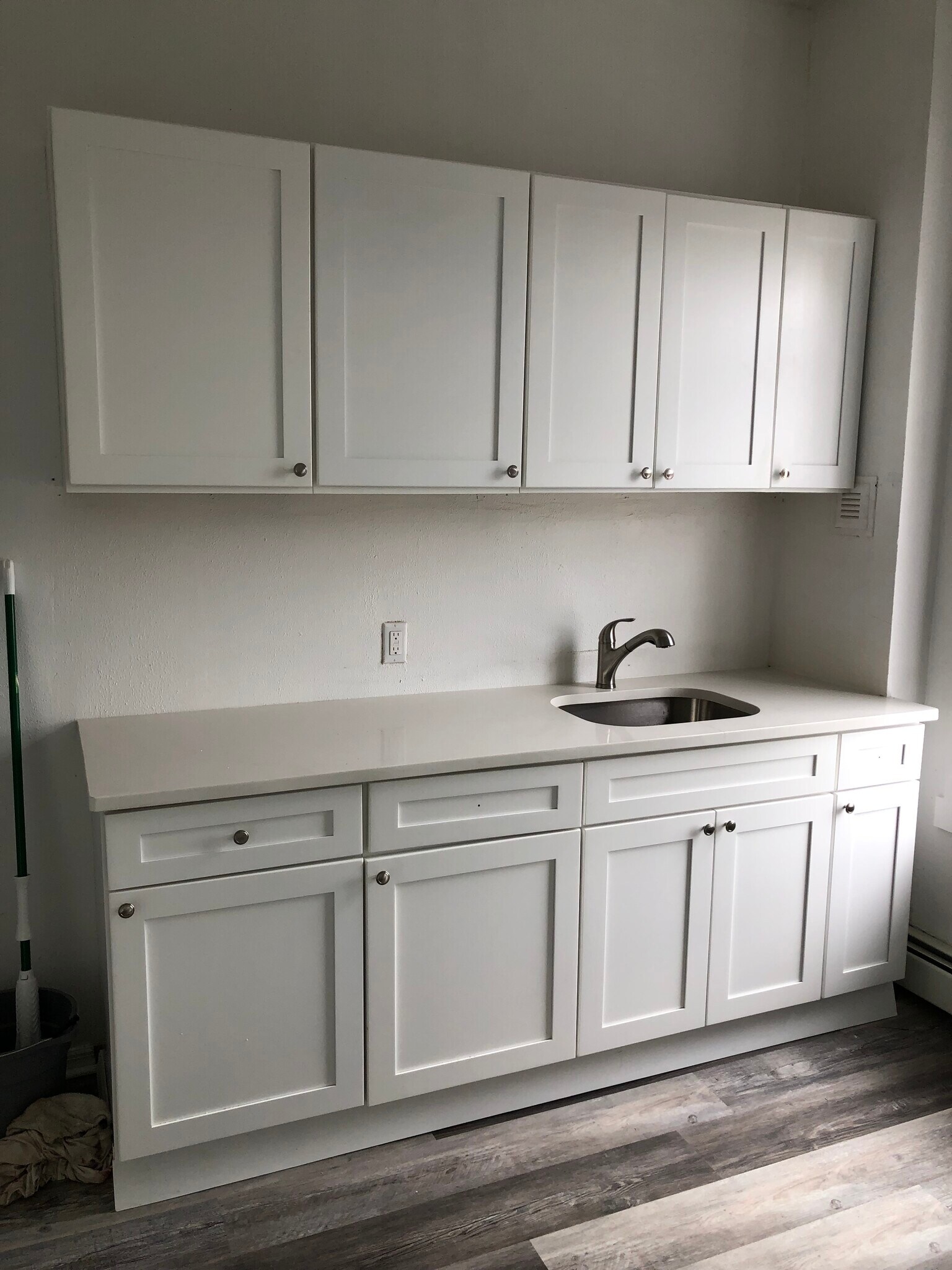 Building Photo - 217 College Blvd