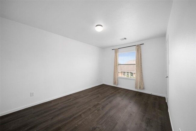 Building Photo - 804 Harvard Pointe Dr