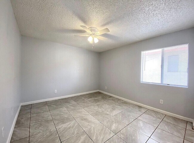 Building Photo - 1313 Bernard St