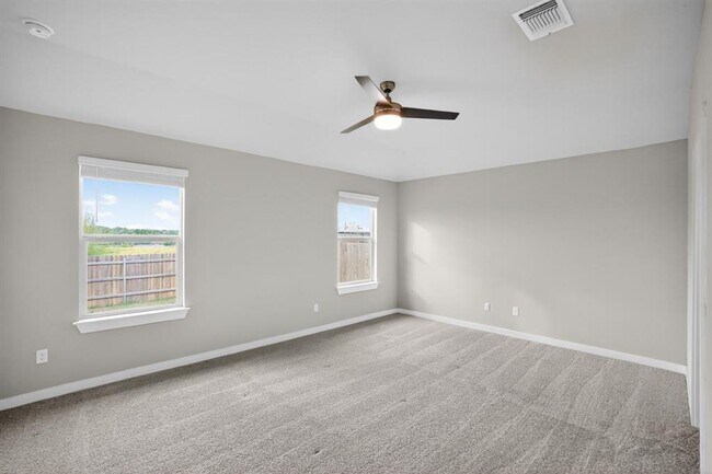 Building Photo - 116 Halford Rd