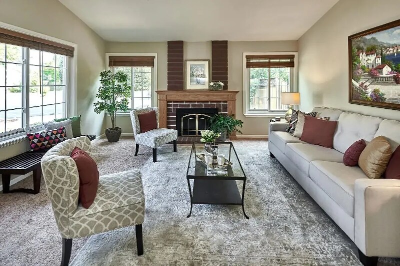 Building Photo - 313 Oakberry Way