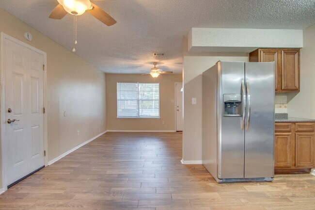 Building Photo - Updated Southwest Pensacola 3BR Home Near NAS Pensacola with Garage & Fenced Backyard