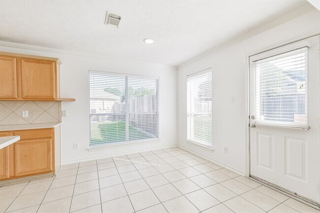 Building Photo - 2507 Liza Ct