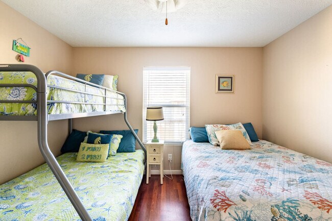 Building Photo - 820 Sandollar-SI ID1351282P