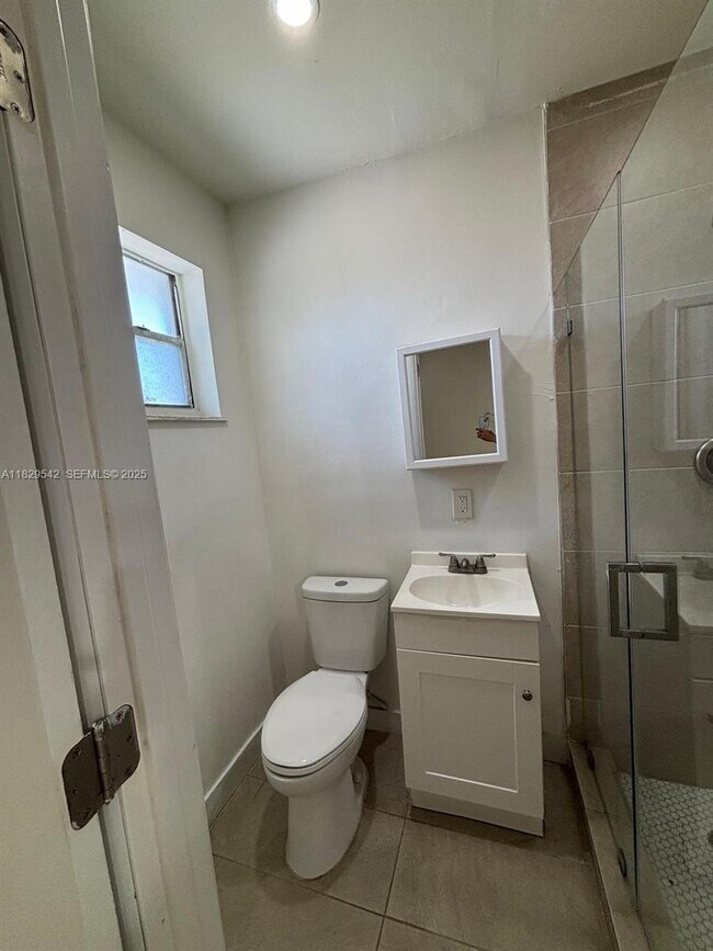 Building Photo - 467 NW 8th St