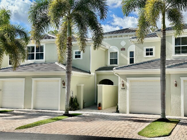 Building Photo - 1335 Mariposa Cir