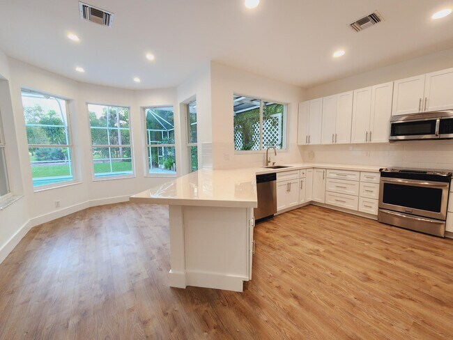 Building Photo - 15188 Oak Chase Ct