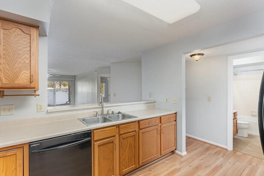 Building Photo - 1548 Butler Ct