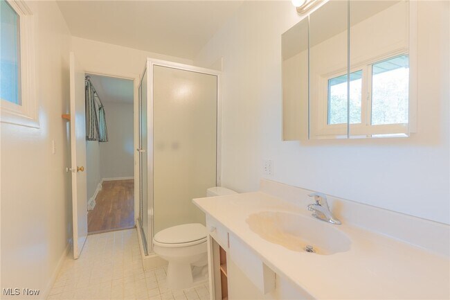 Building Photo - 24457 Tunbridge Ln