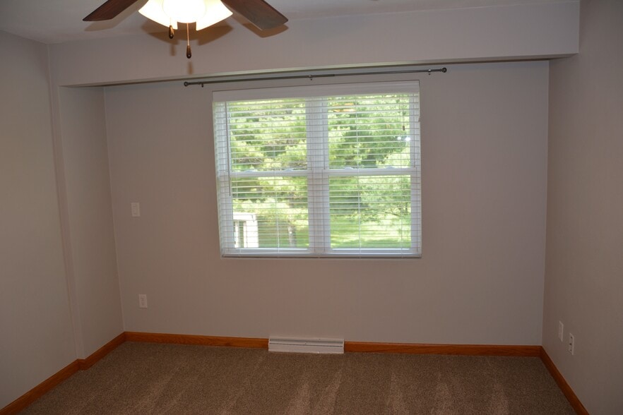 Building Photo - 327 Cordy Lane