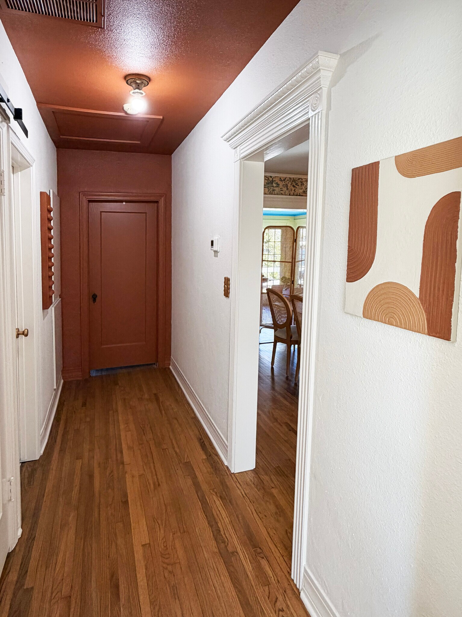 Building Photo - 2023 E 14th Pl