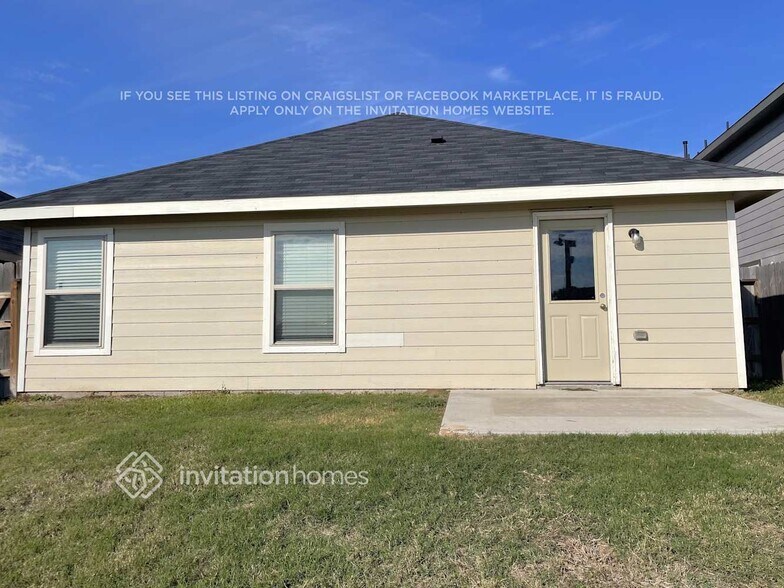 Building Photo - 24011 Mustang Run Dr