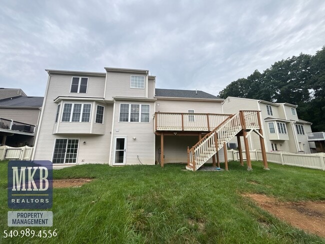 Building Photo - 6423 Westshire Ct