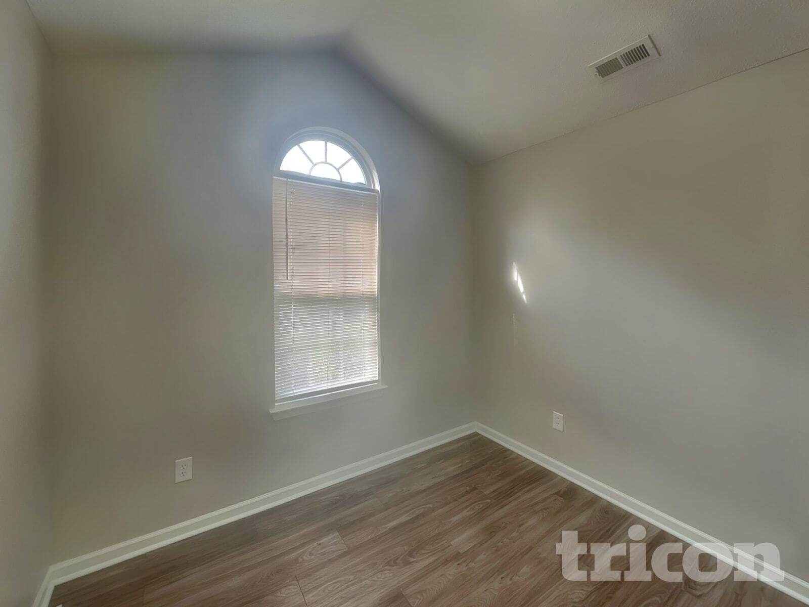 Building Photo - 6008 Bradford Ct