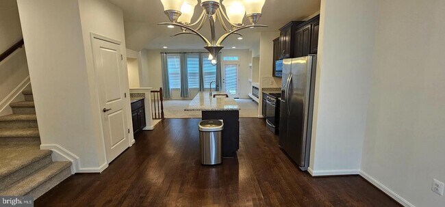 Building Photo - 156 Ironwood Ct