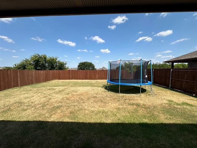 Building Photo - 8808 Playmoor Dr