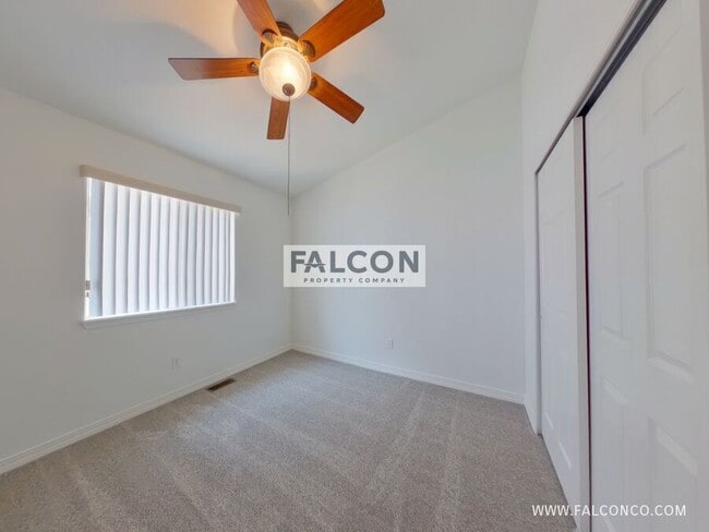 Building Photo - 12061 Merrill Heights