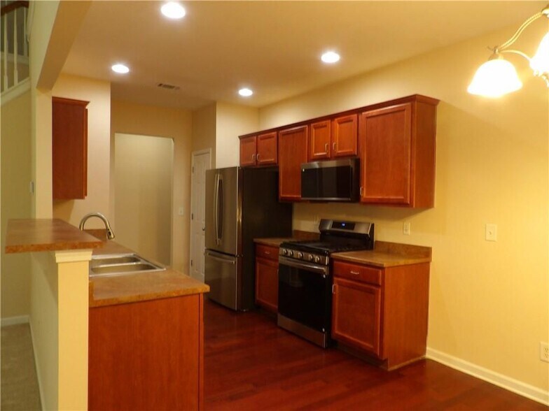 Building Photo - 4283 Winslow Hill Ct