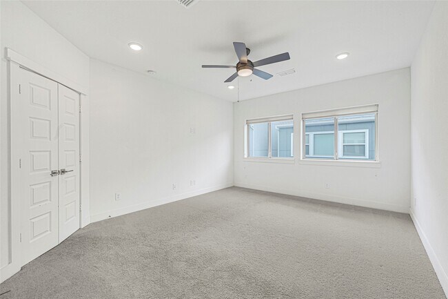 Building Photo - 1722 Leilani Dr