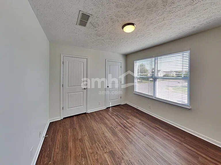 Building Photo - 3508 Oval Hesson Lane