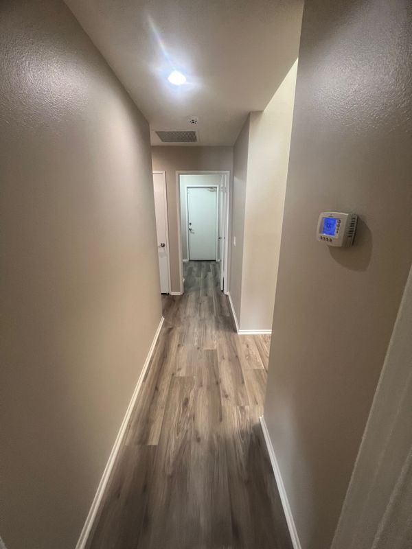 Building Photo - 26328 Columbus Dr