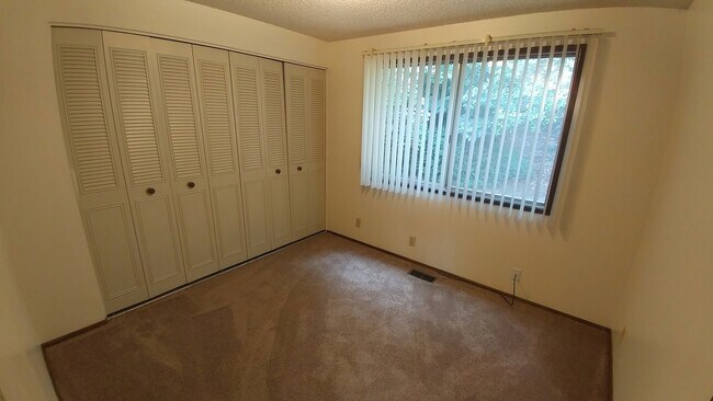 Building Photo - 2170mc