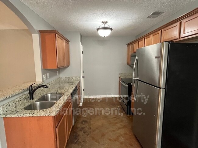 Building Photo - 9404 Eckley Pl