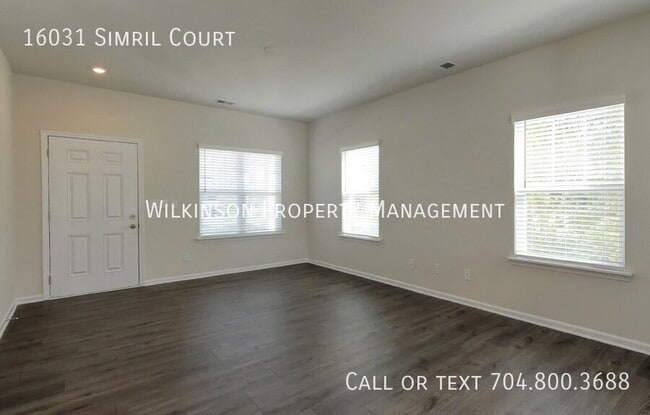 Building Photo - 16031 Simril Ct