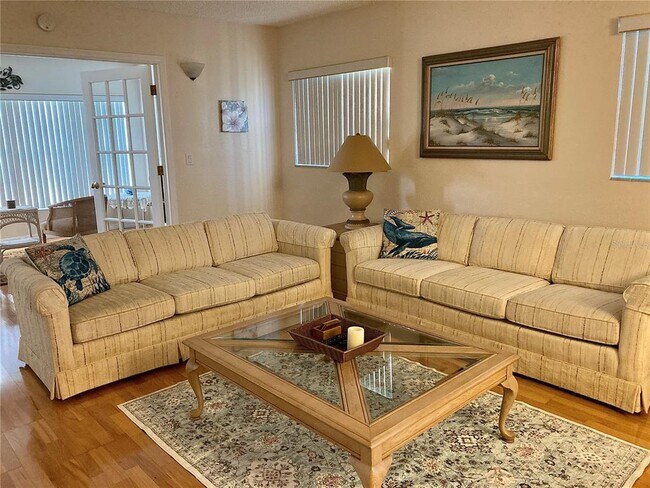 Building Photo - 6363 Gulf Winds Dr