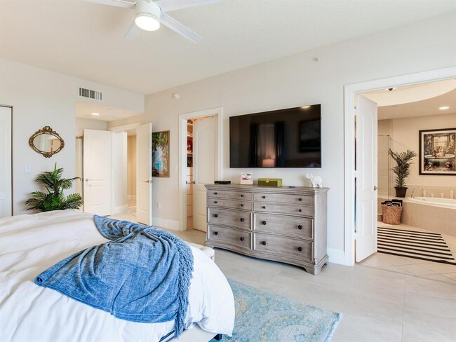 Building Photo - 4201 Bayshore Blvd