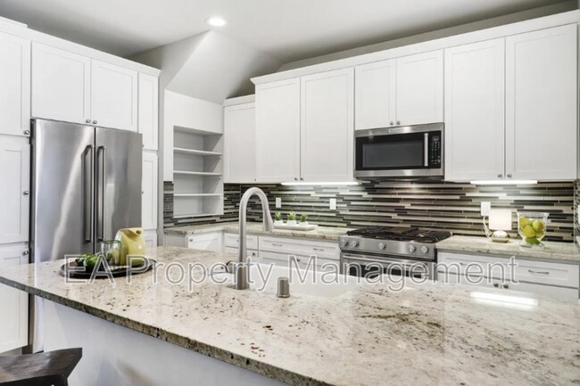 Building Photo - 1419 Coal Ave SW