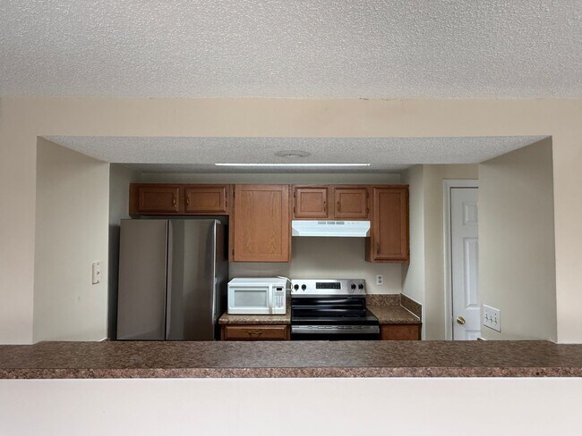 Building Photo - 1604 Arlyn Cir