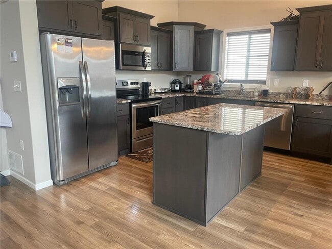 Building Photo - 1558 68th Ave S