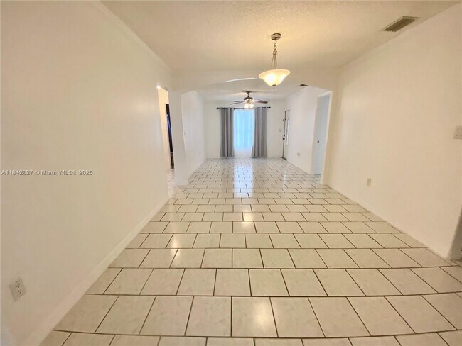 Building Photo - 3024 N 73rd Ter