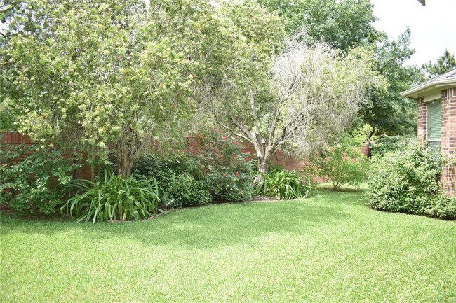Building Photo - 26422 Meadow Dawn Ln