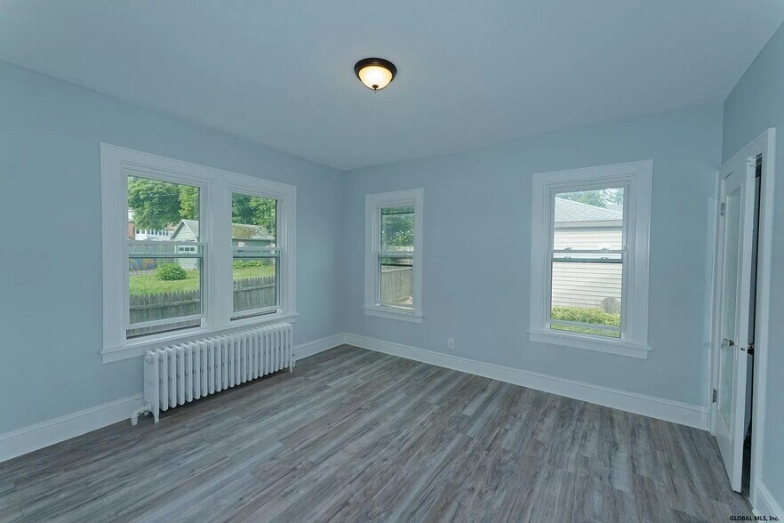 Building Photo - 1 Lindberg Dr
