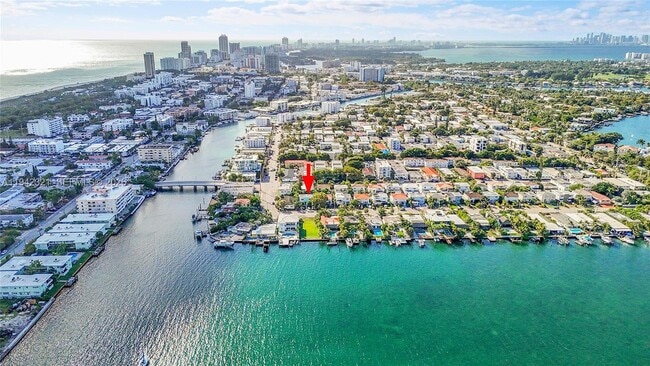 Building Photo - 618 86th St