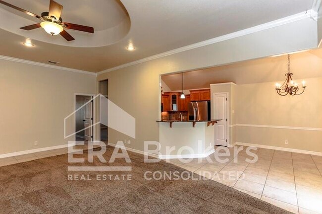 Building Photo - 2013 Drawbridge Dr