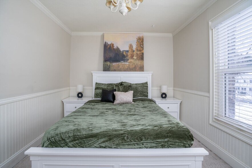 Building Photo - 308 Ballston Ave